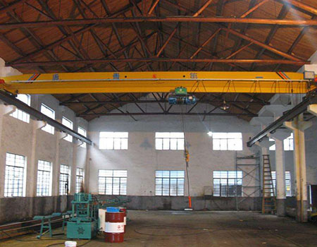 電動橋式起重機(jī)